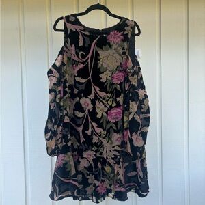 Eliza J Cold Shoulder Long Sleeve Velvet Dress - Black Floral - 14